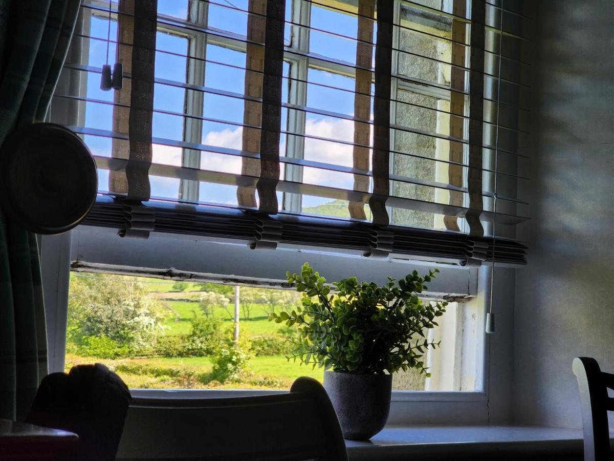 Bewerley Hall Farm Bed & Breakfast Harrogate Bagian luar foto