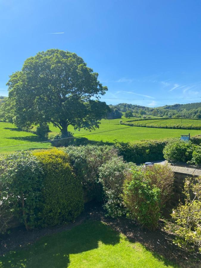 Bewerley Hall Farm Bed & Breakfast Harrogate Bagian luar foto